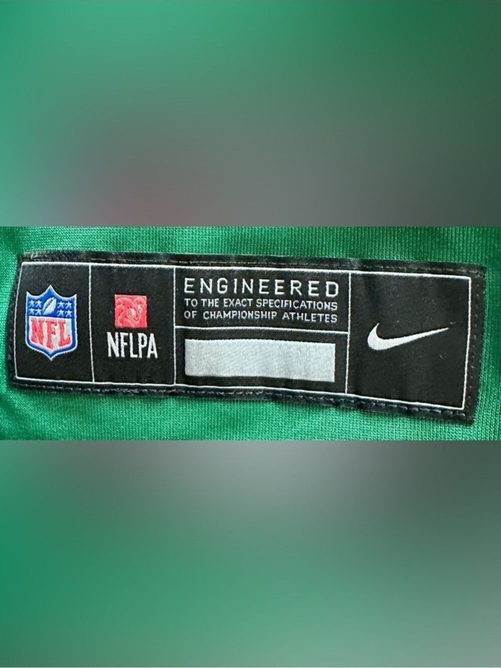 NFL New York Jets Aaron Rodgers #8 Green Football Jersey NWOT - Picture 9 of 15